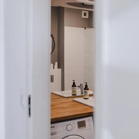 Wisniowa With Private Parking Place Apartment Wroclaw