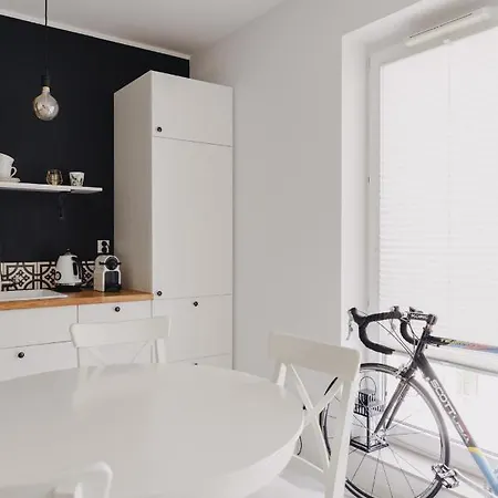 Wisniowa With Private Parking Place Apartment *